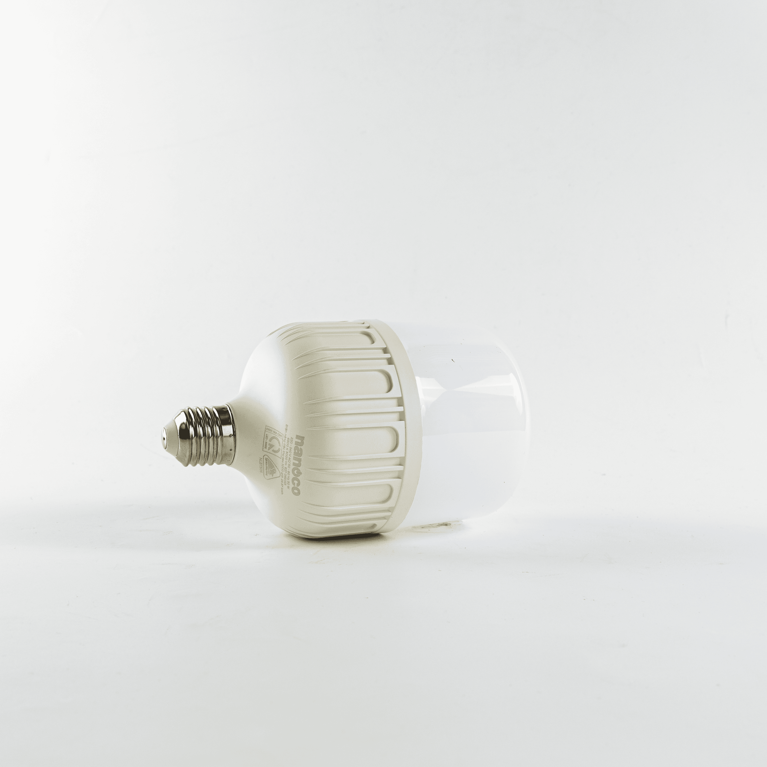 Bóng đèn LED T-Bulb Titan E27 Nanoco