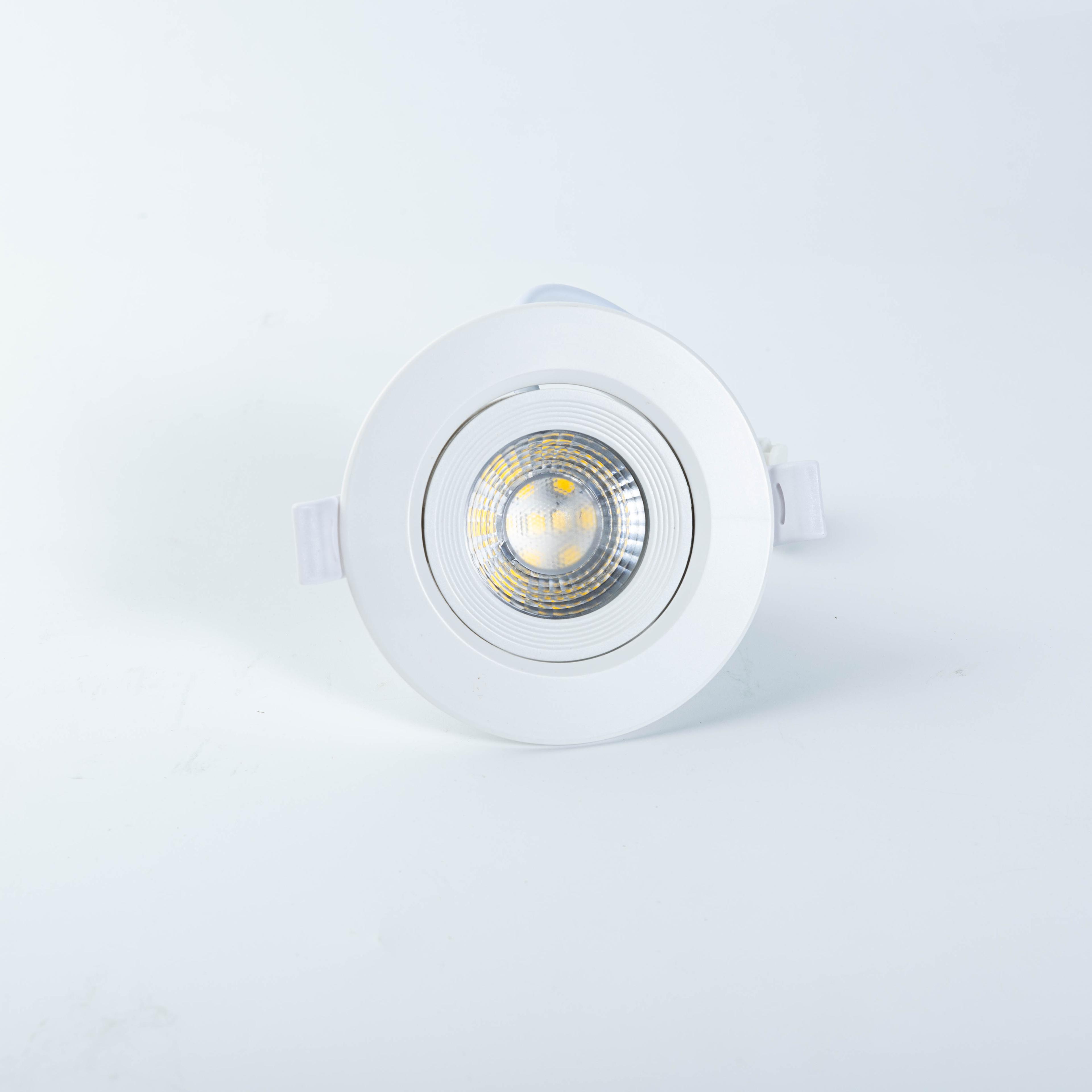 Đèn downlight chỉnh góc Nanoco