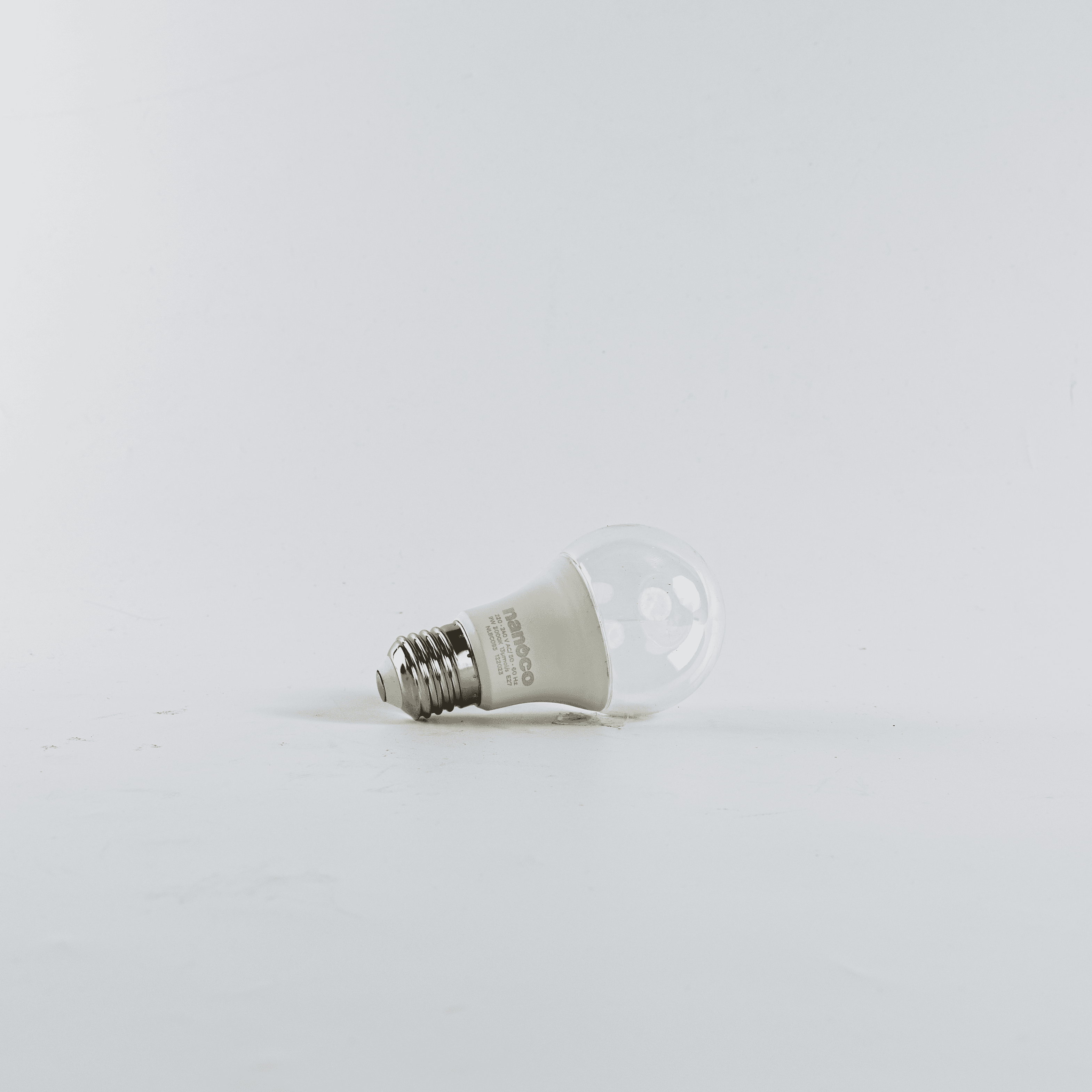 Bóng đèn Hoa Cúc LED A-Bulb E27 Nanoco