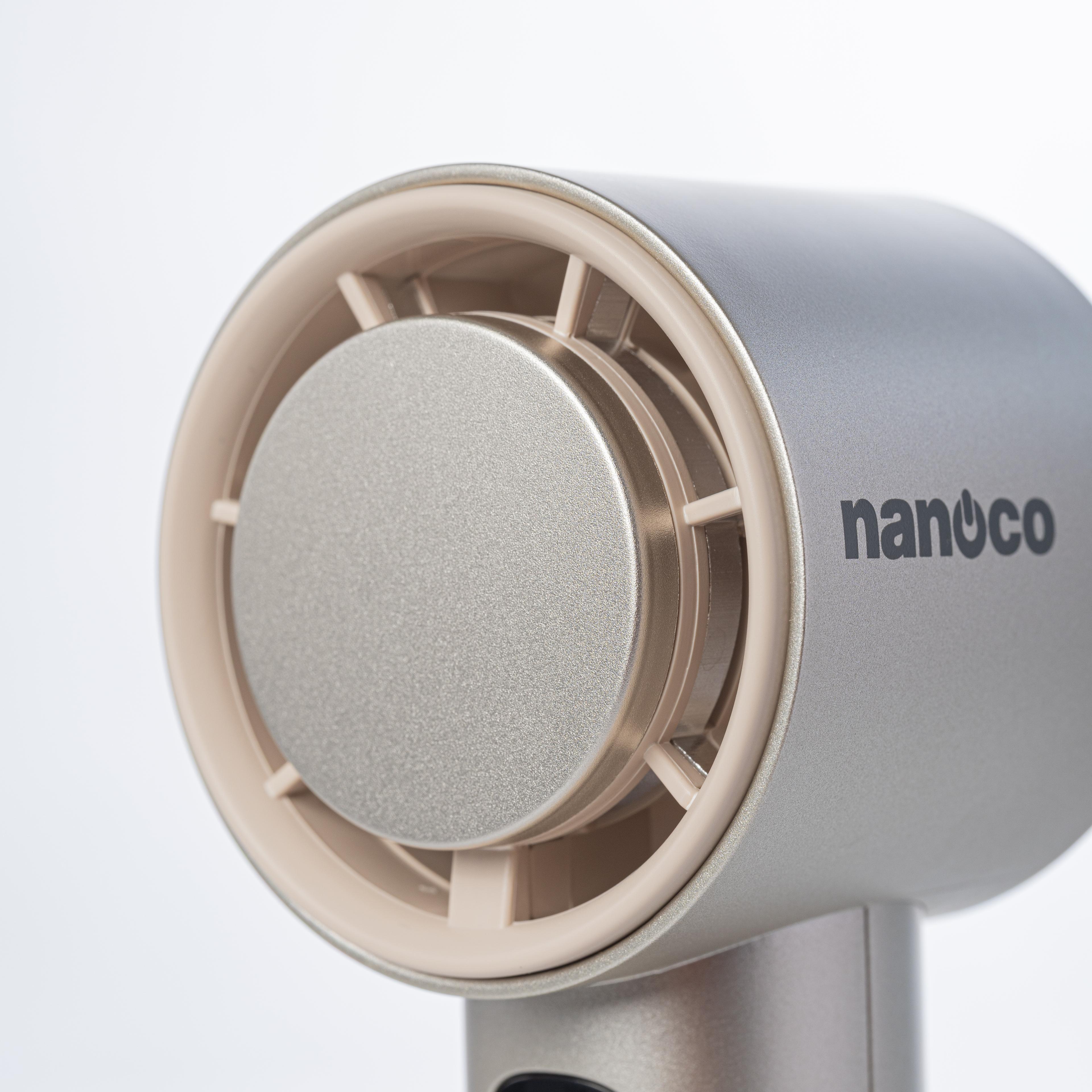 Quạt sạc cầm tay, màu vàng đồng, có sò lạnh